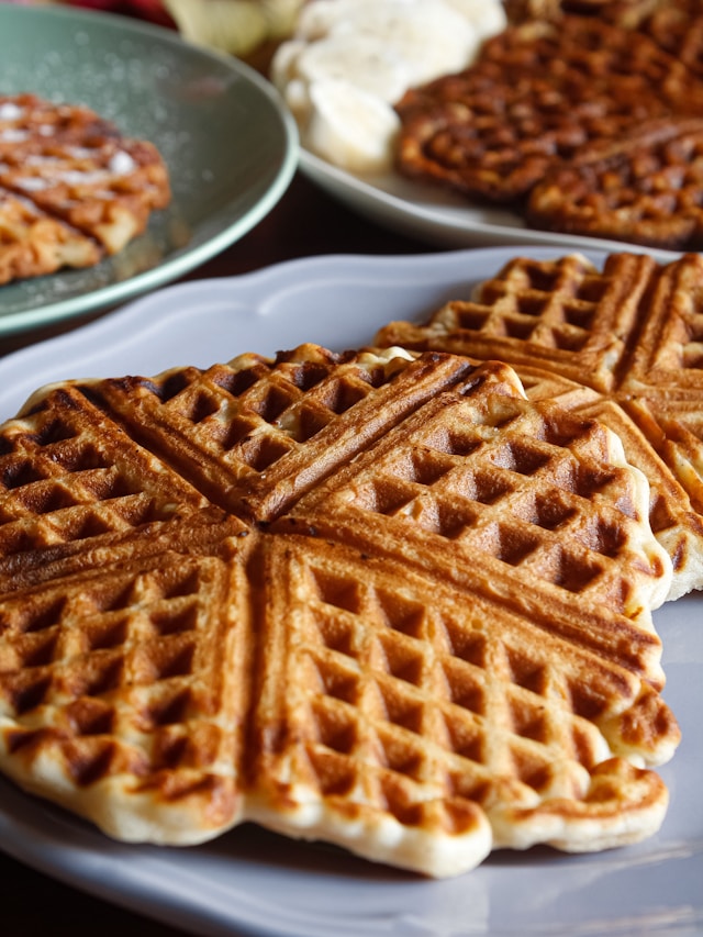 Frühstücksglück: Die perfekten Rezepte für Pfannkuchen, Waffeln und mehr